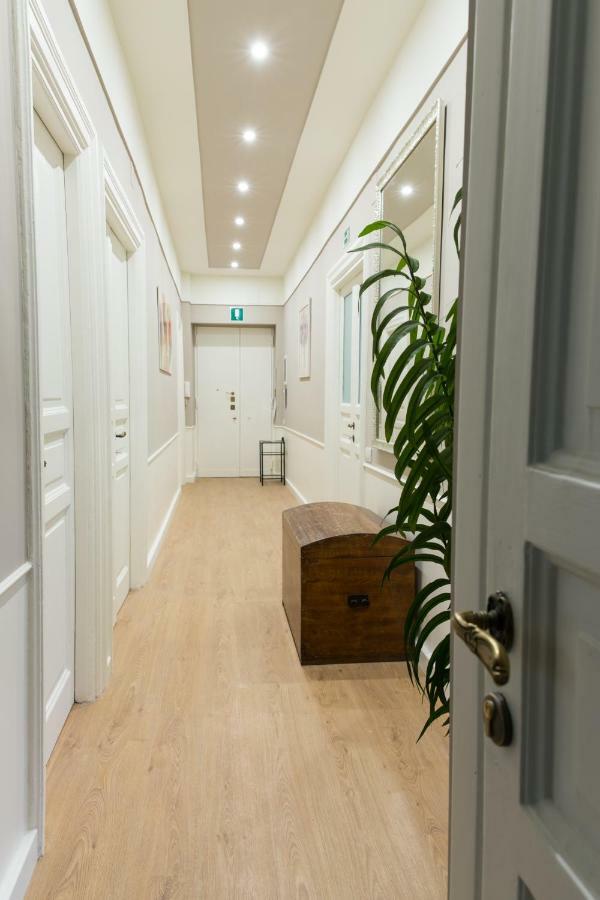 Beautiful Apartment In San Giovanni Close To Colosseo Roma Eksteriør bilde