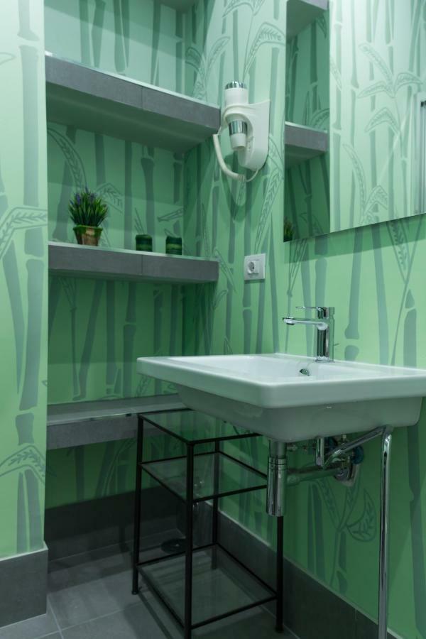 Beautiful Apartment In San Giovanni Close To Colosseo Roma Eksteriør bilde