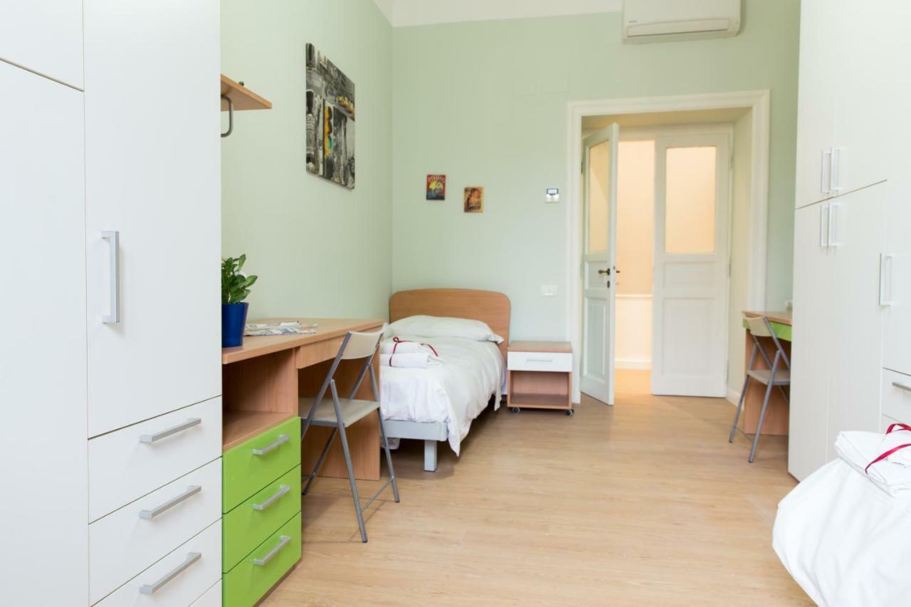 Beautiful Apartment In San Giovanni Close To Colosseo Roma Eksteriør bilde