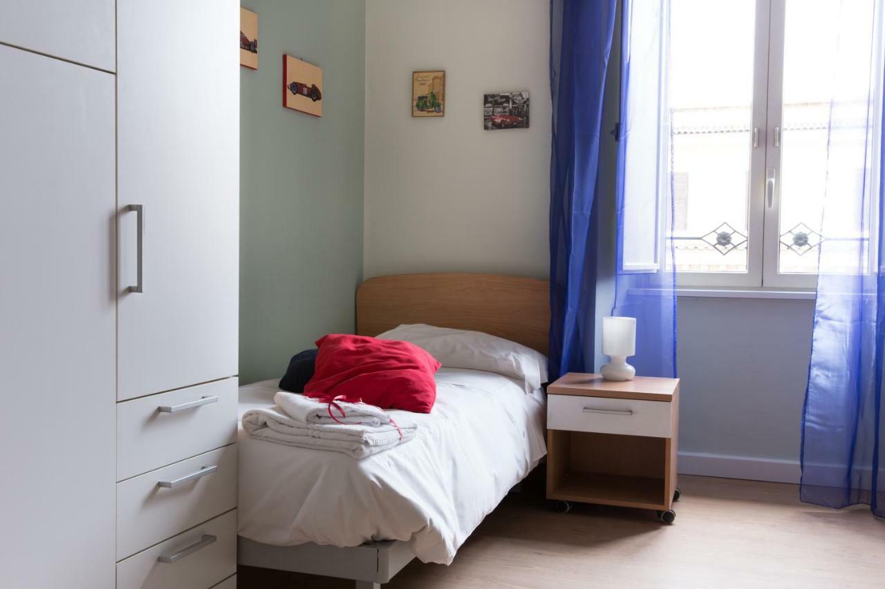 Beautiful Apartment In San Giovanni Close To Colosseo Roma Eksteriør bilde