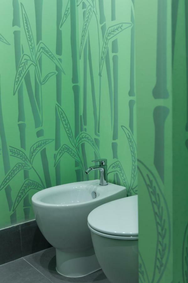 Beautiful Apartment In San Giovanni Close To Colosseo Roma Eksteriør bilde