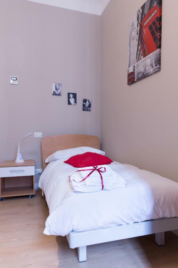 Beautiful Apartment In San Giovanni Close To Colosseo Roma Eksteriør bilde